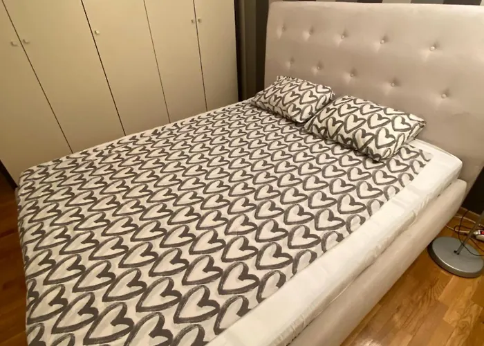 The One - Free Parking * Belgrád