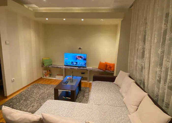 The One - Free Parking Belgrád